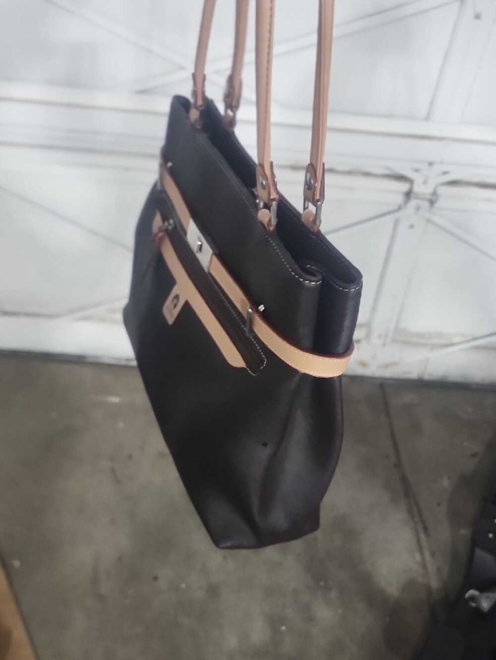 Classic Brown Tote with Beige Accents by - Picture 12 of 15